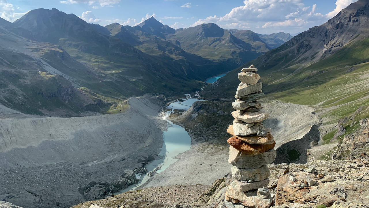 Cabane de Moiry to Zinal on the Walker's Haute Route